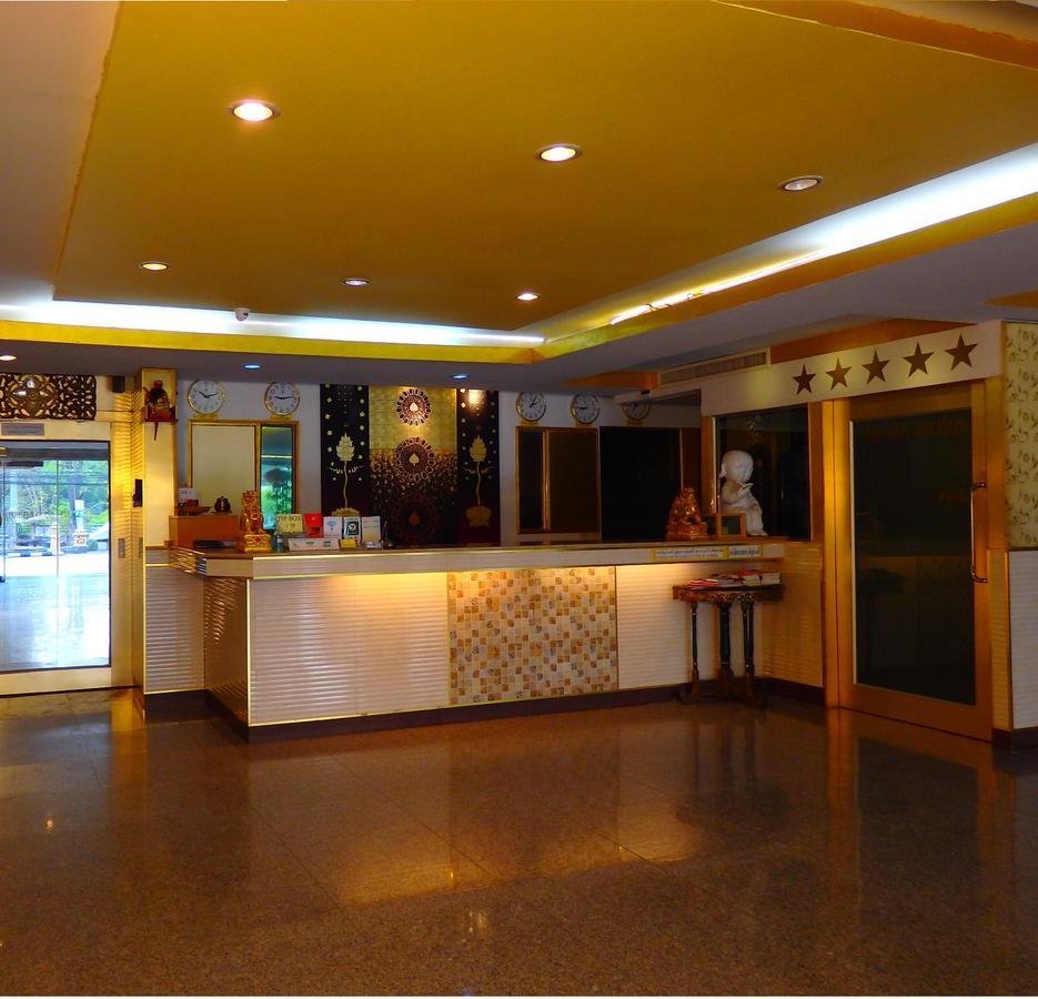 Pohseen Grand Palace Hotel Бангкок Экстерьер фото