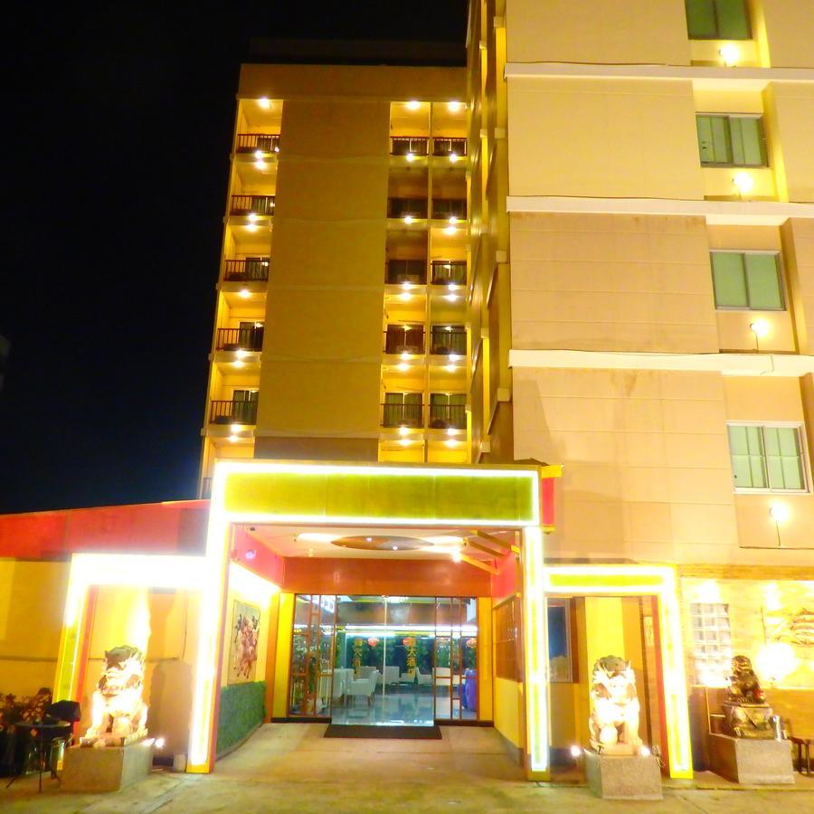 Pohseen Grand Palace Hotel Бангкок Экстерьер фото